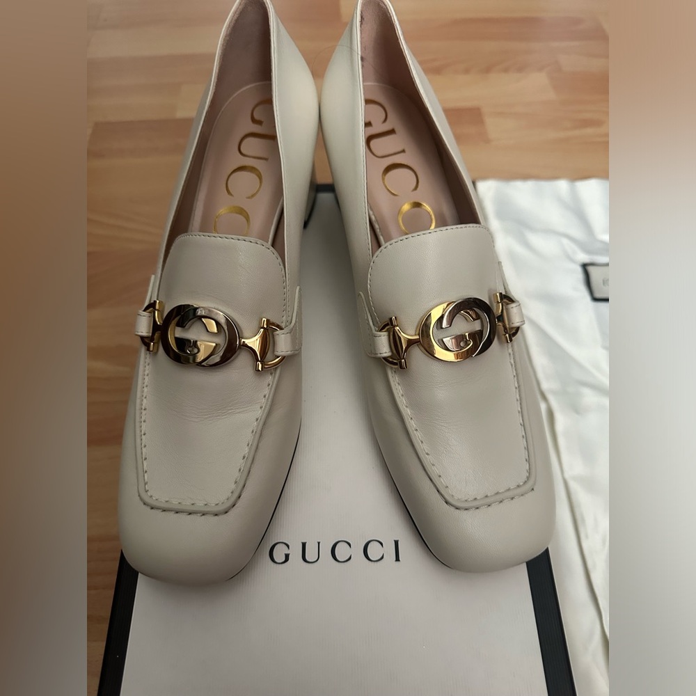 Authentic Gucci Malaga kid heels in mystic white